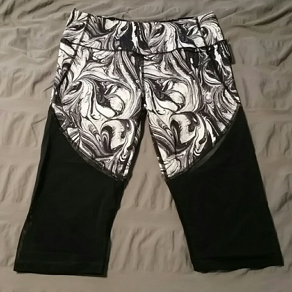 Victoria Sport black and white knockout pant